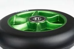 Chilli Pro Scooter Ersatzrolle Wheel Turbo 110mm Black PU / Green Core -Pédale Vif Verkäufe C 1034 BGb