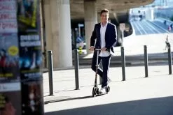 Micro Black -Pédale Vif Verkäufe Microscooter Black 200mm SA0034 7640108561220e